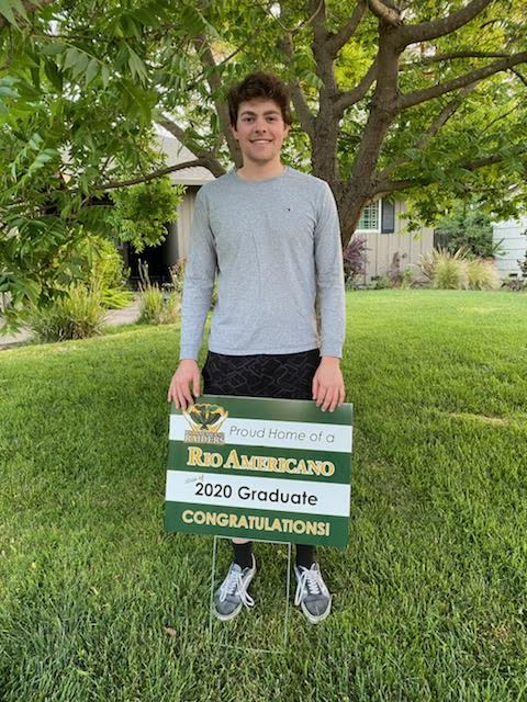 Class of COVID-19 Receive Yard Signs