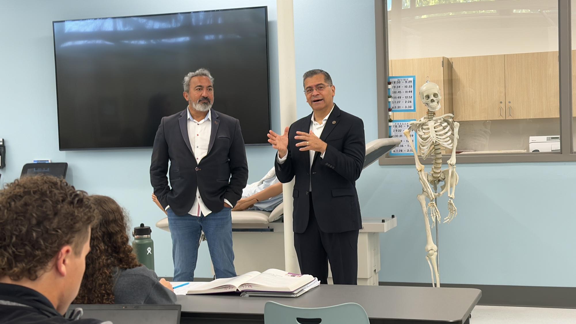 Slideshow: HHS Sec. Xavier Becerra and US Rep. Ami Bera Visit Rio