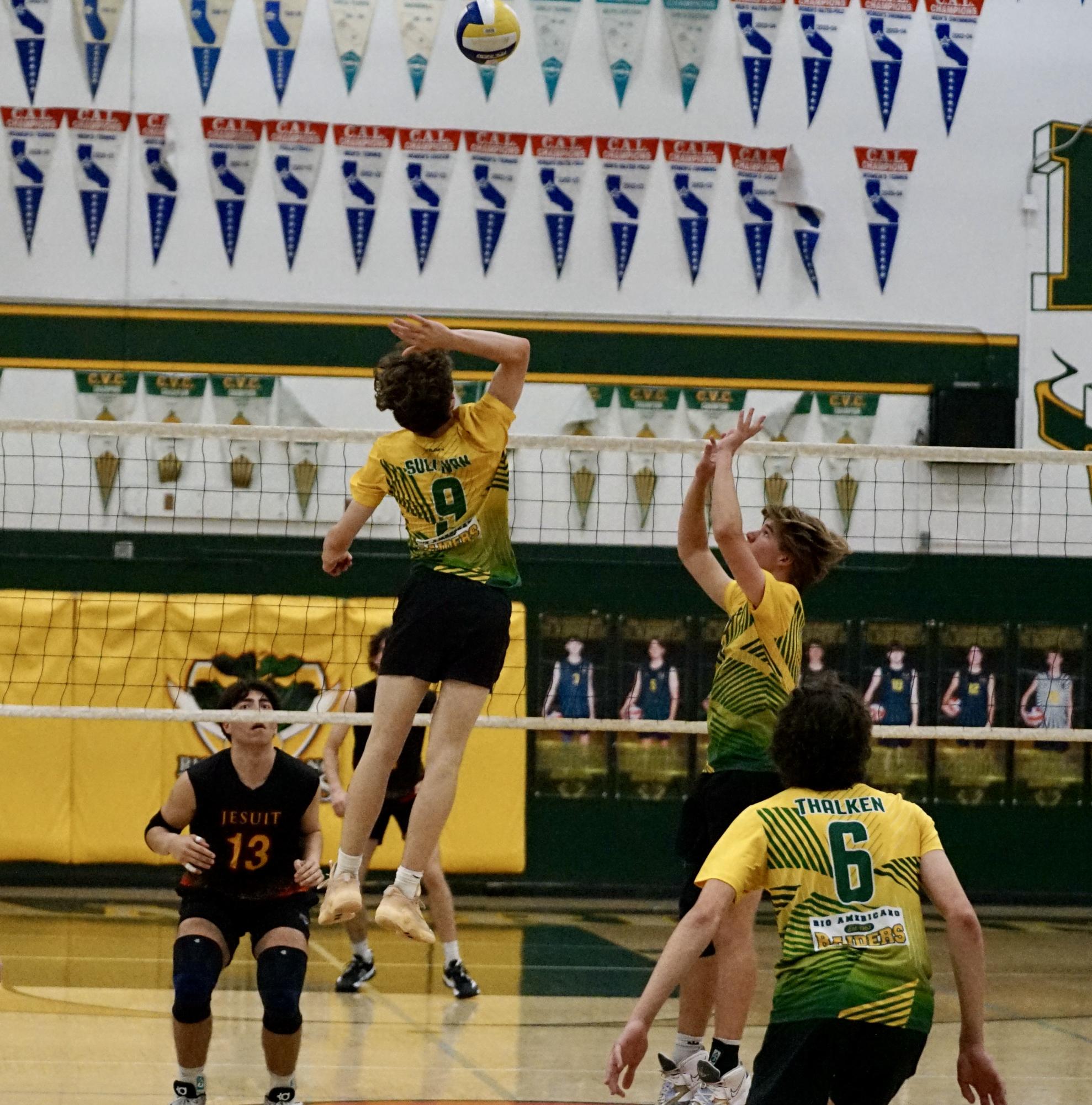 Boys Volleyball Beats Jesuit to Win NorCal Title