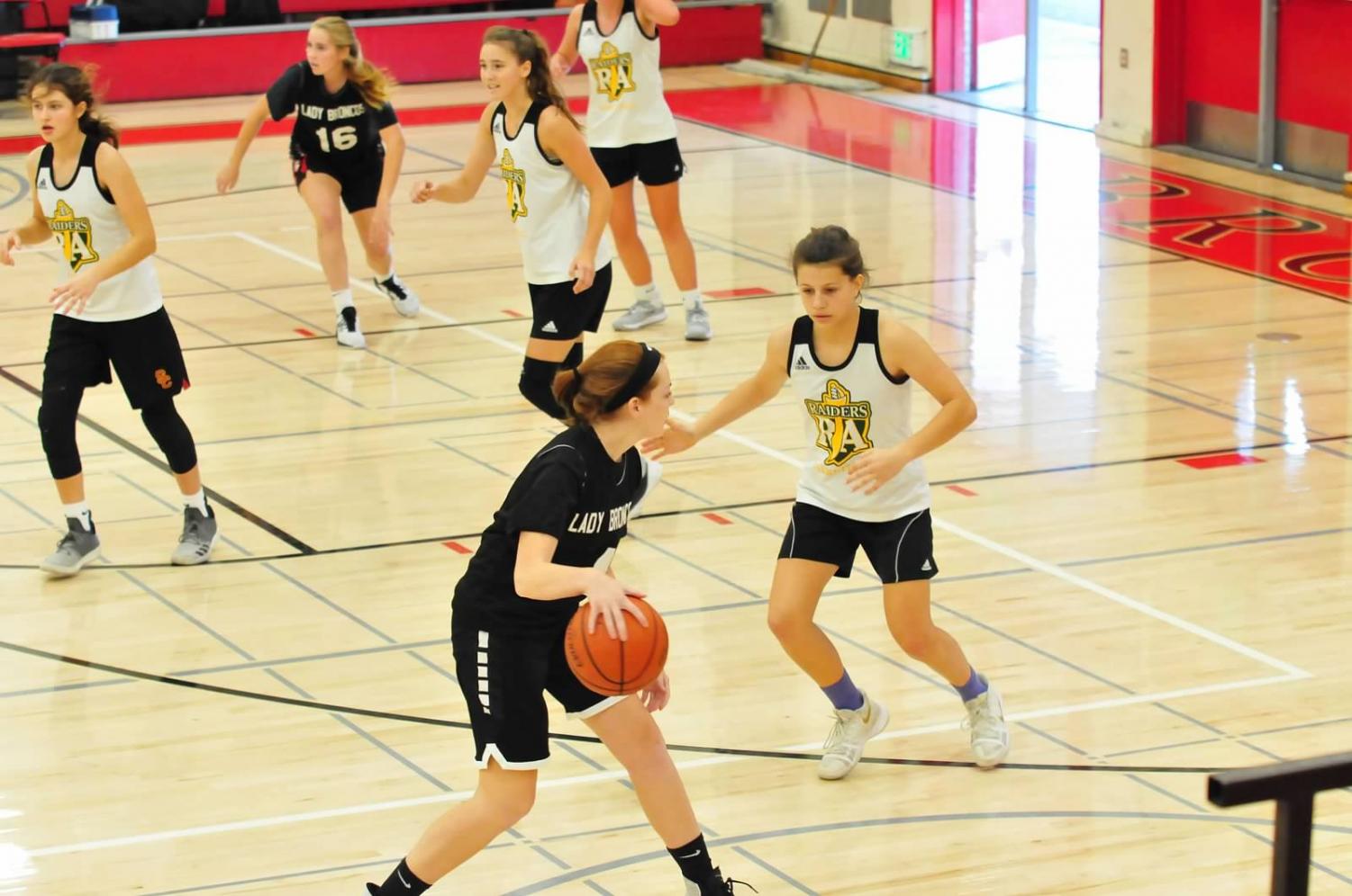 Girls Varsity Basketball Scrimmage