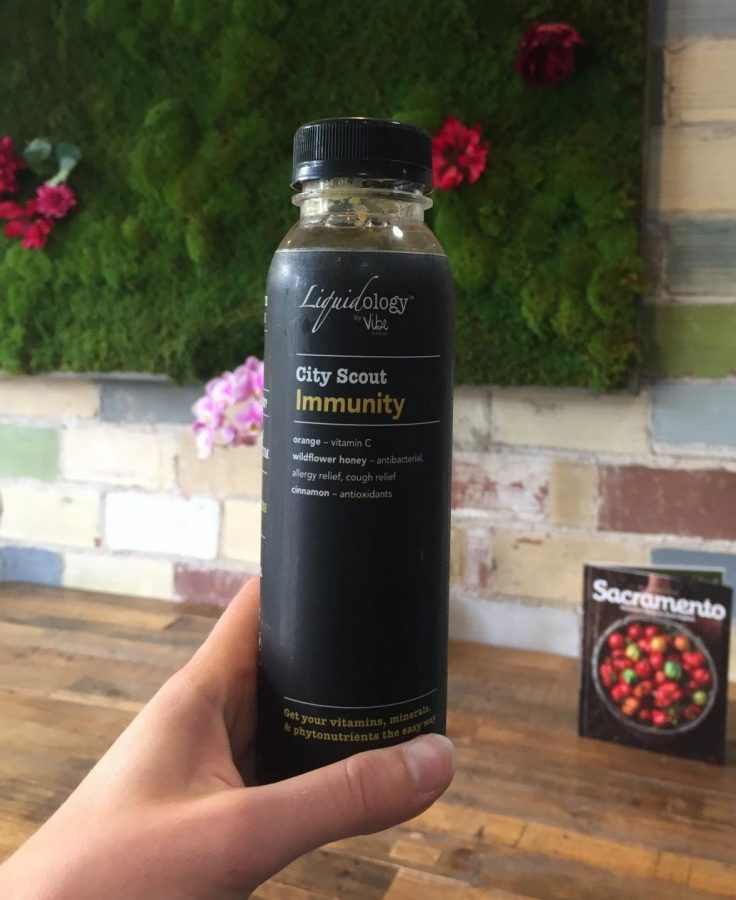 Liquidology’s “City Scout Immu-
nity” juice in Vibe Health Bar’s H
Street location.