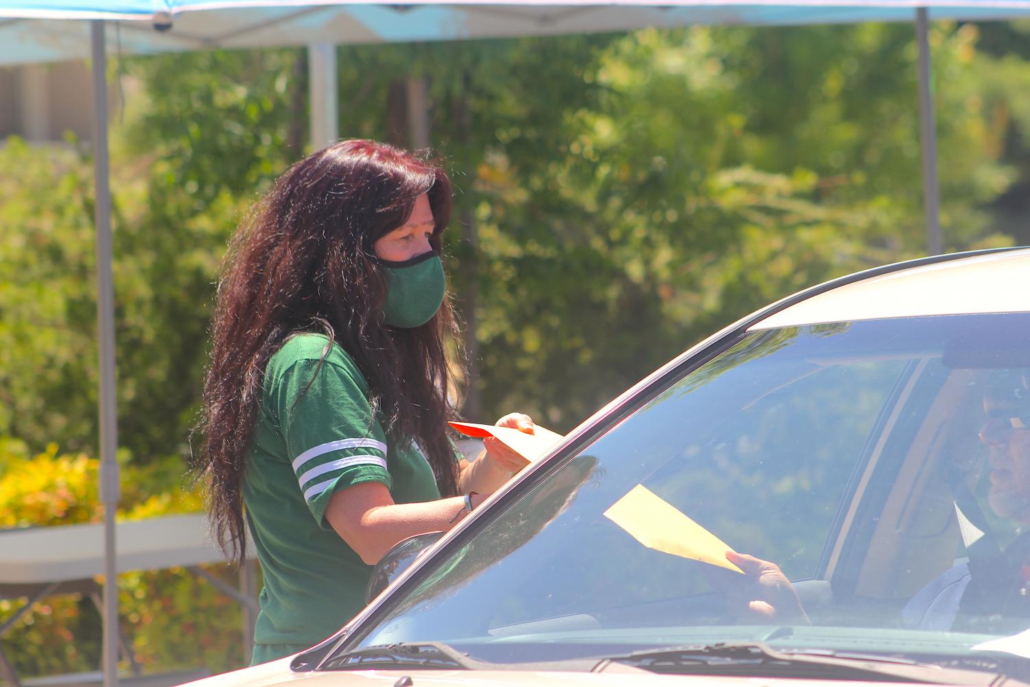 Senior Awards Drive Thru Event